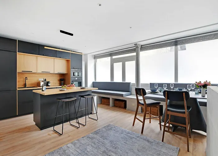 Spacious Apartment - 2Br-4P - Place De Clichy