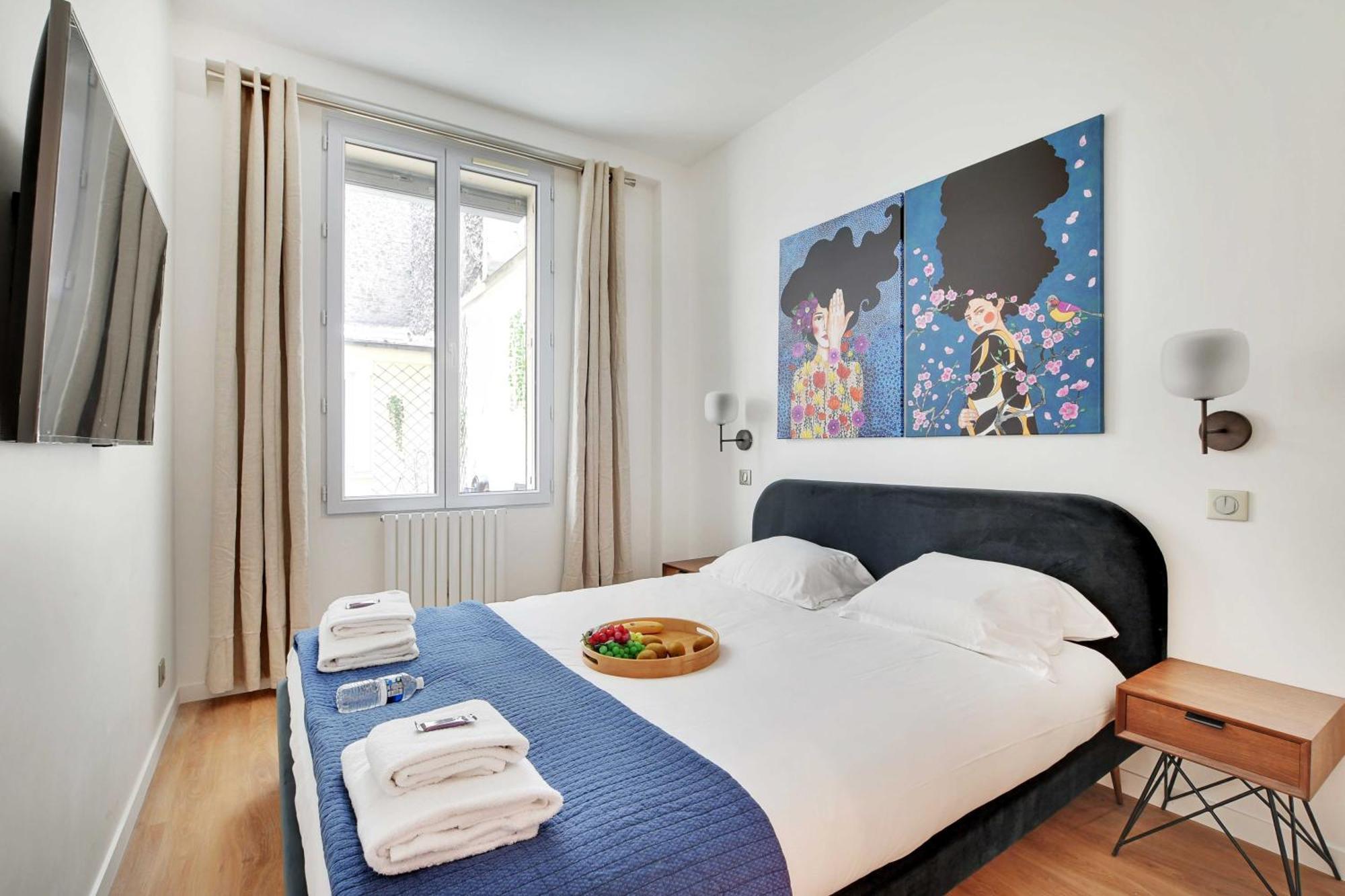 Spacious - 2br-4p - Place De Clichy